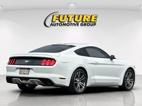 Used 2017 Ford Mustang Premium RWD image 3