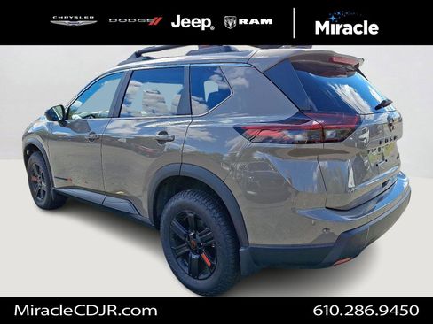 Used 2025 Nissan Rogue Rock Creek image 5