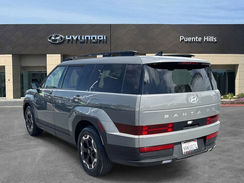 Certified 2025 Hyundai Santa Fe SEL image 4