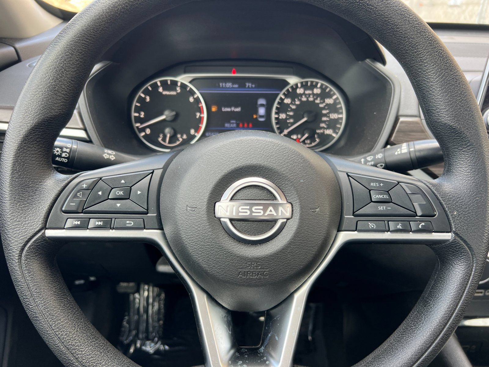 Used 2024 Nissan Altima 2.5 SV FWD image 21