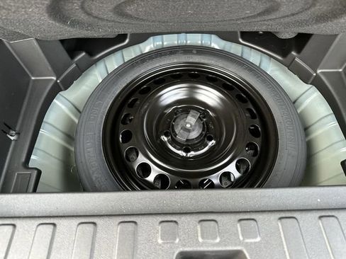 Certified 2024 Chevrolet Equinox LS w/ Sport Edition image 29