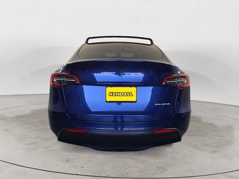 Used 2023 Tesla Model Y Long Range AWD/4WD image 6