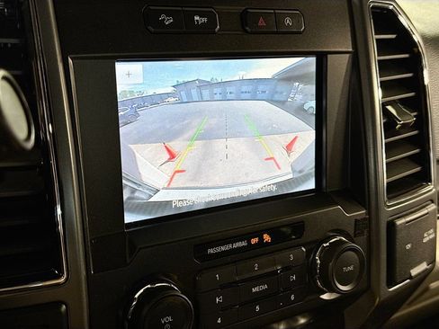Used 2020 Ford F150 XLT w/ Equipment Group 302A Luxury AWD/4WD image 23