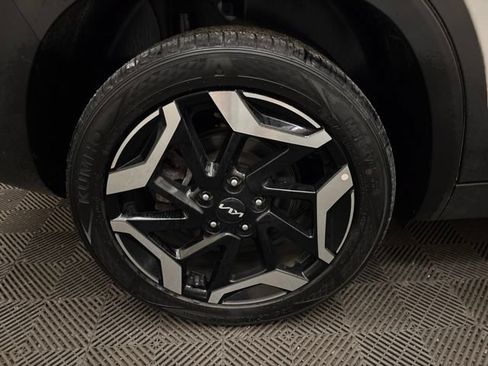 Certified 2024 Kia Seltos SX AWD/4WD image 23