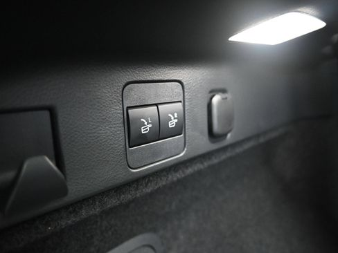 Used 2023 Lexus RX 350h w/ Accessory Package (2T) AWD/4WD image 30