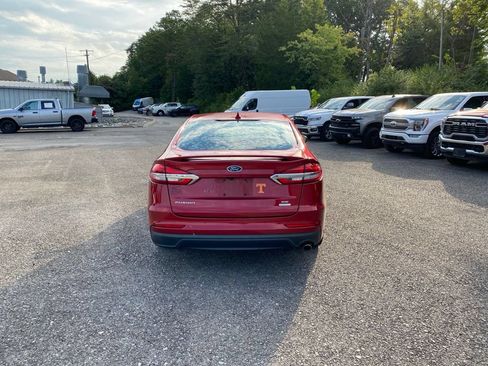 Used 2020 Ford Fusion SE w/ Equipment Group 151A FWD image 6