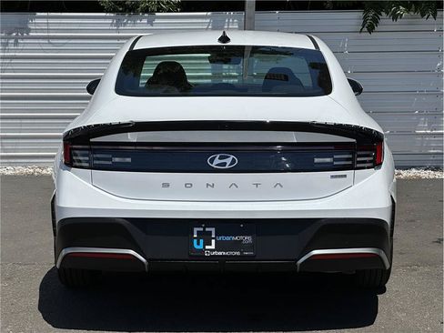 Used 2026 Hyundai Sonata Blue FWD image 11