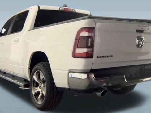 Used 2023 RAM 1500 Laramie AWD/4WD image 3