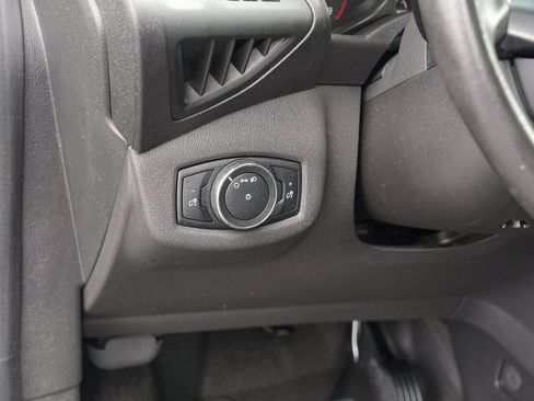 Used 2018 Ford Transit Connect XL FWD image 17