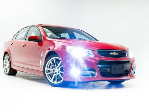Used 2015 Chevrolet SS image 5