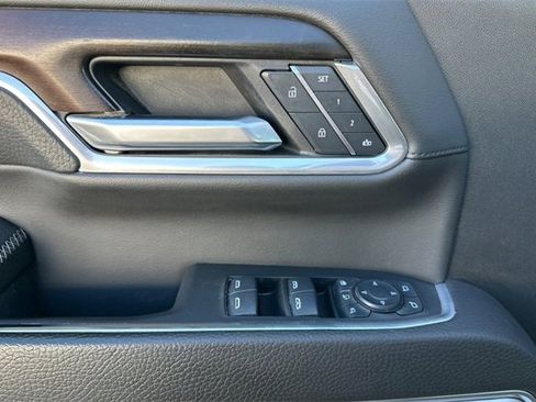 Used 2025 GMC Sierra 3500 Denali image 91