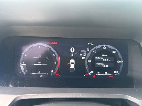 Used 2024 Toyota Tacoma TRD Off-Road image 30