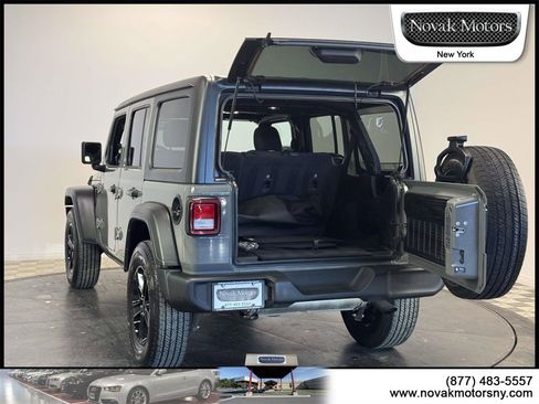 Used 2021 Jeep Wrangler Unlimited Sport image 7