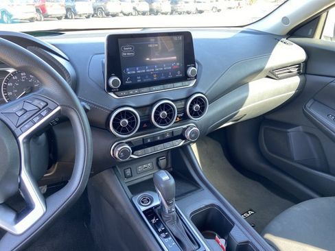 Used 2024 Nissan Sentra SV FWD image 23
