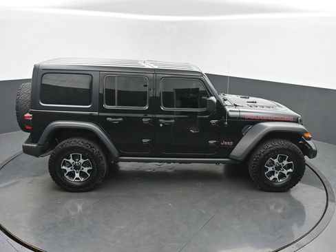 Used 2022 Jeep Wrangler Unlimited Rubicon w/ LED Lighting Group AWD/4WD image 45