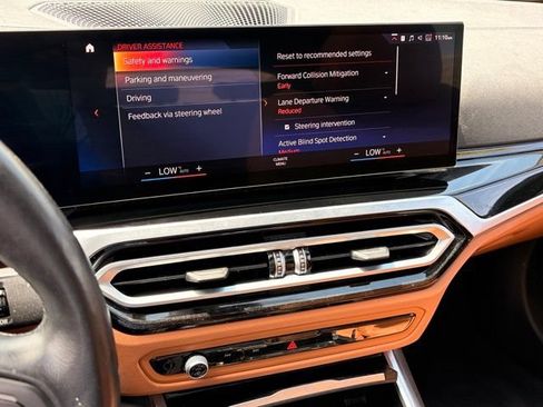 Used 2023 BMW i4 eDrive35 RWD image 17