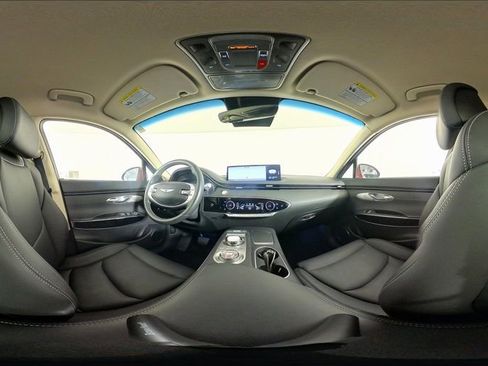 Used 2025 Genesis GV70 2.5T image 44