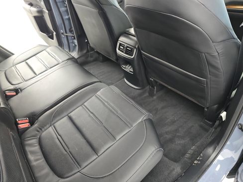Used 2021 Honda CR-V Touring image 11