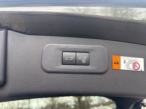 Used 2025 Lexus NX 250 250 Base w/ Accessory Package (K3) image 38