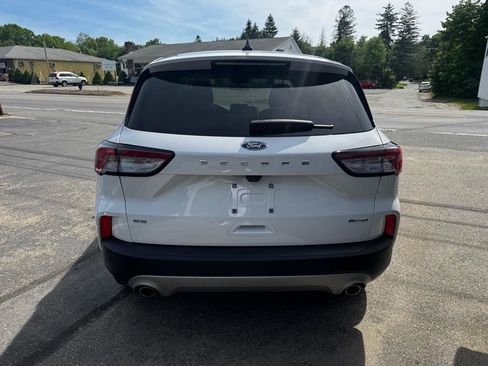 Used 2022 Ford Escape SE w/ Convenience Package AWD/4WD image 5