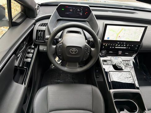 Used 2024 Toyota bZ4X Limited w/ Weather Package image 22