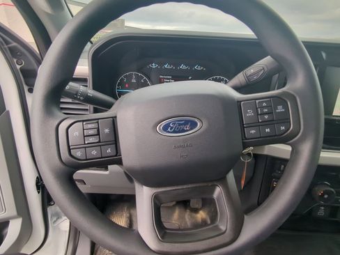 New 2026 Ford F450 4x4 Regular Cab Super Duty image 14