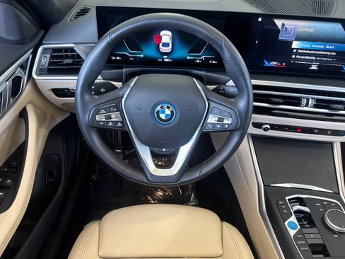 Used 2023 BMW i4 eDrive35 RWD image 30