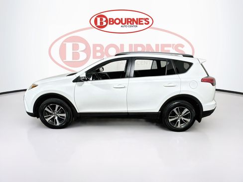 Used 2017 Toyota RAV4 XLE w/ All Weather Liner Package AWD/4WD image 6