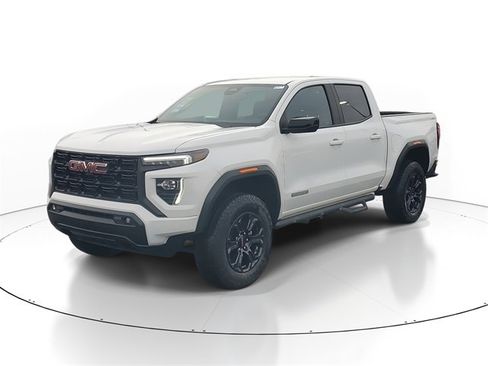 Certified 2024 GMC Canyon Elevation w/ Elevation Premium Package image 2