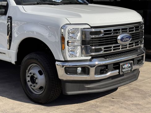 Used 2024 Ford F350 XLT w/ XLT Value Package image 3