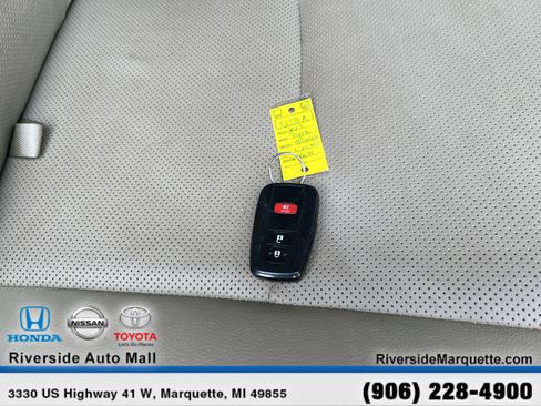 Used 2023 Toyota 4Runner Limited AWD/4WD image 28