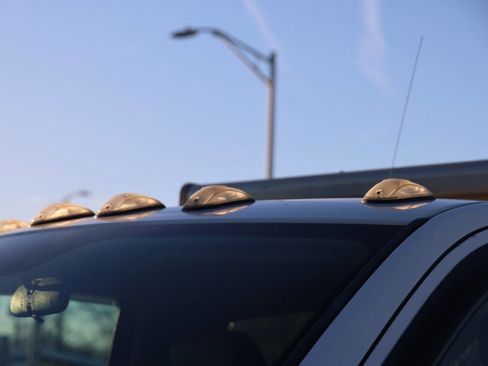 Used 2017 RAM 5500 Tradesman w/ Power & Remote Entry Group image 31