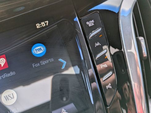 Used 2017 Cadillac Escalade Platinum AWD/4WD image 85
