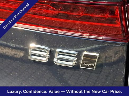 Certified 2024 Volvo XC60 B5 Core w/ Protection Package Premier AWD/4WD image 5