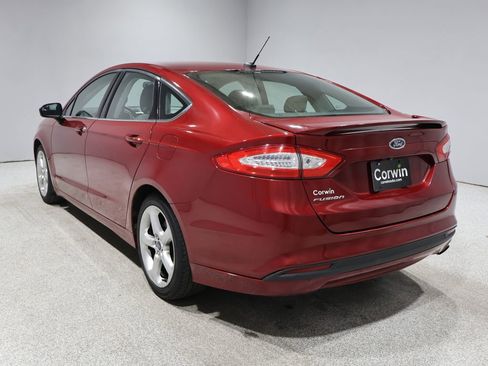 Used 2016 Ford Fusion S w/ Equipment Group 101A image 4