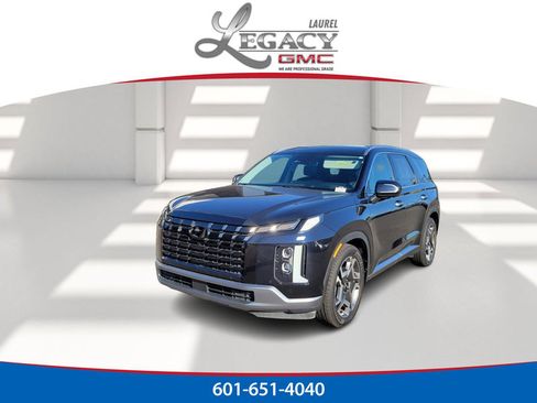Used 2023 Hyundai Palisade Limited w/ Cargo Package image 1