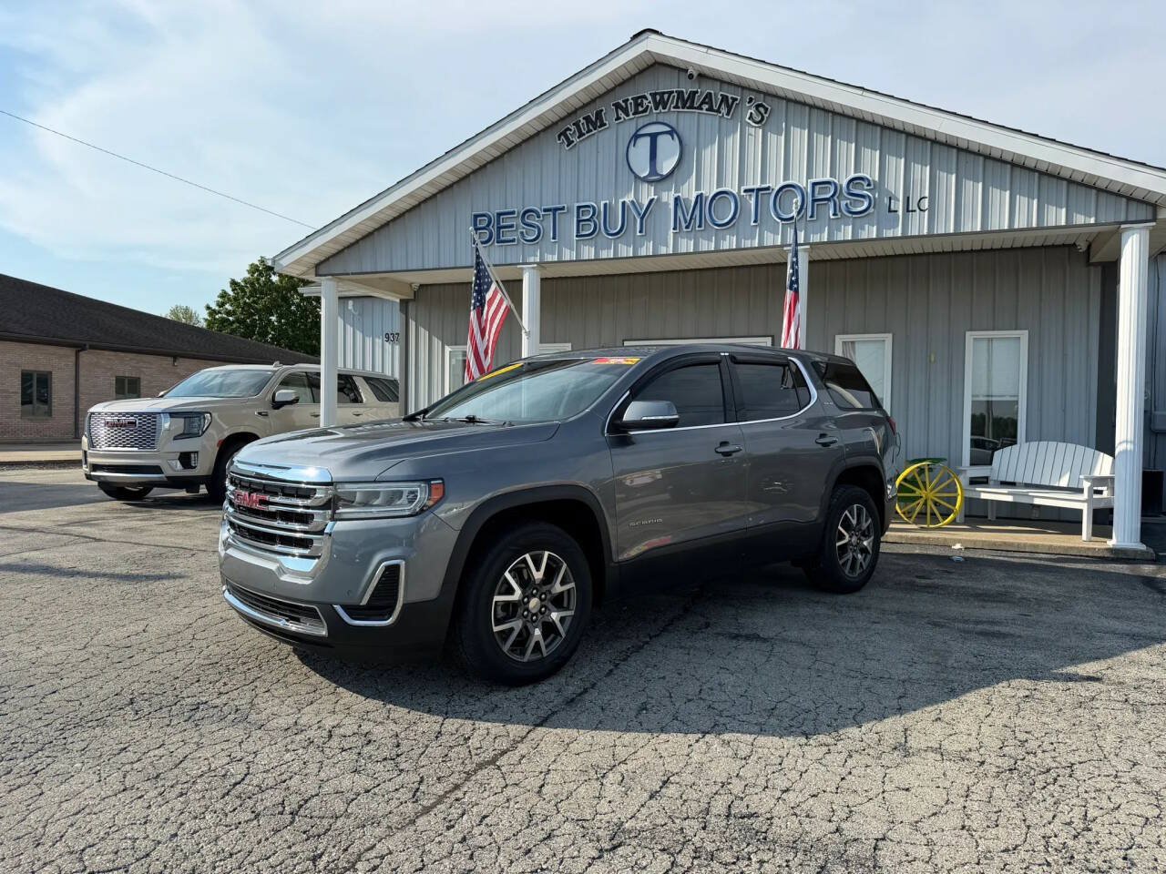 Used 2022 GMC Acadia SLE AWD/4WD image 1