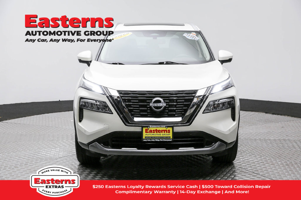 Used 2023 Nissan Rogue SL w/ SL Premium Package AWD/4WD image 3