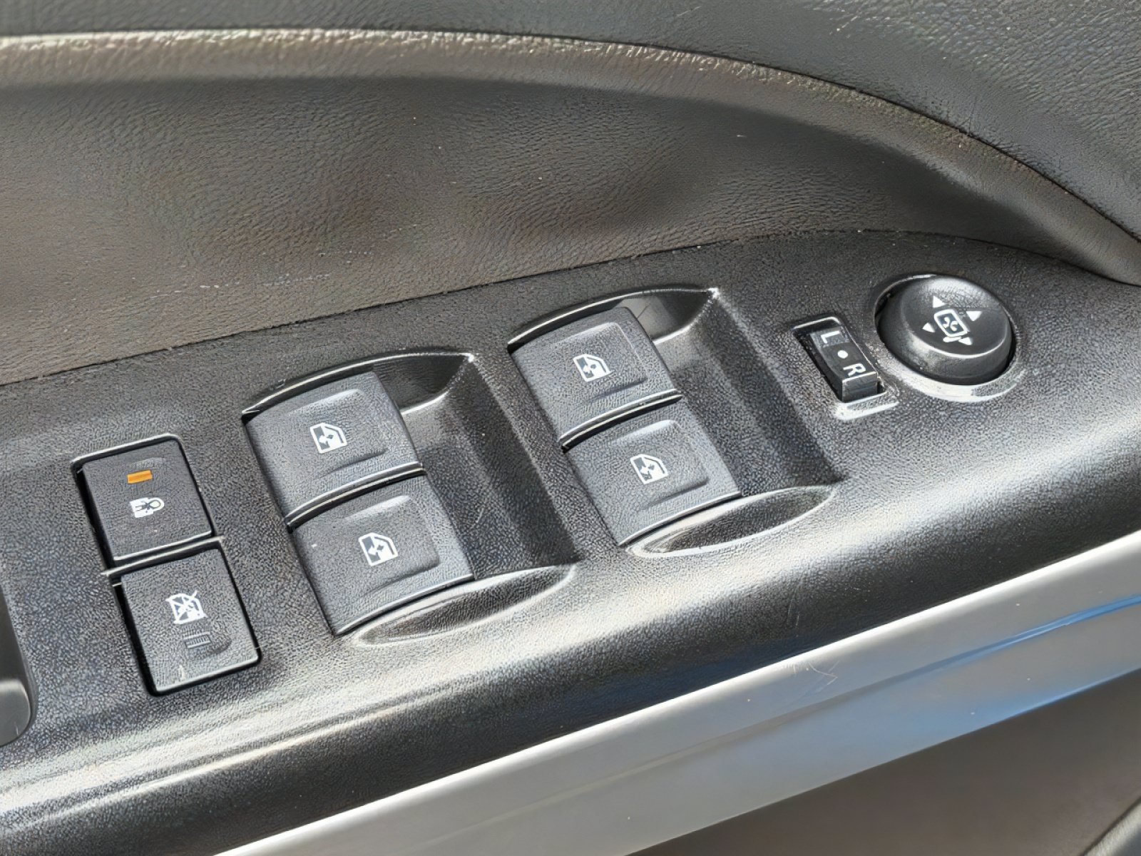 Used 2022 Chevrolet Colorado LT w/ LT Convenience Package RWD image 16
