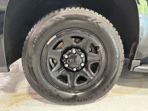 Used 2020 Chevrolet Tahoe 4WD image 40
