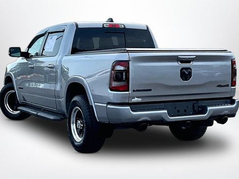 Used 2022 RAM 1500 Laramie AWD/4WD image 5