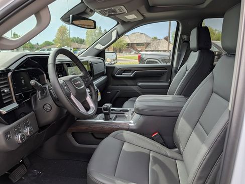 New 2026 GMC Sierra 1500 SLT w/ SLT Premium Plus Package AWD/4WD image 40