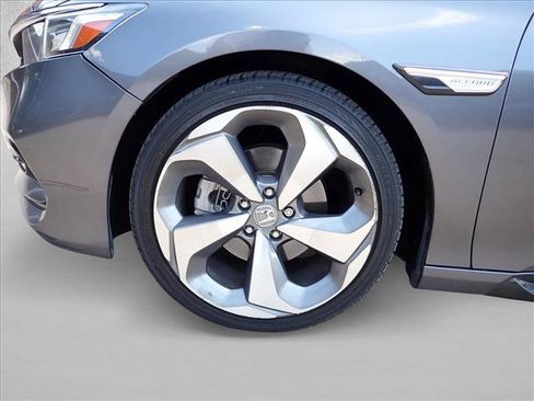 Used 2020 Honda Accord Touring image 7