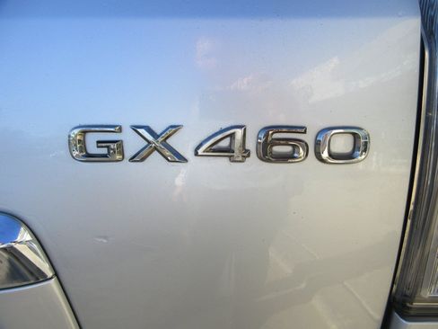 Used 2019 Lexus GX 460 Premium AWD/4WD image 8