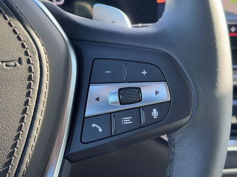 Used 2026 BMW X5 sDrive40i w/ Premium Package image 22