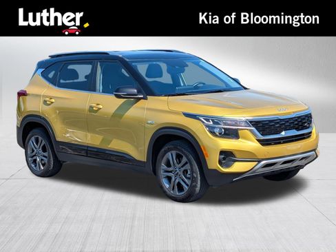 Used 2023 Kia Seltos S w/ Navigation Package AWD/4WD image 1