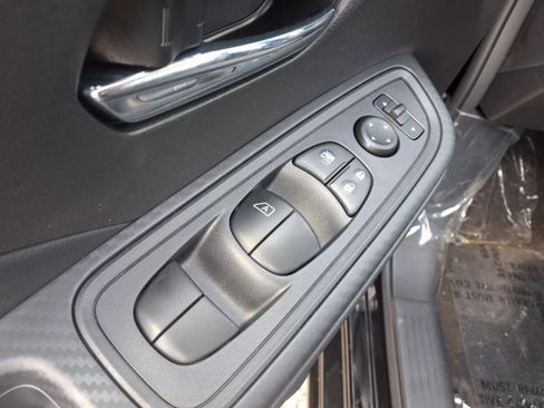 New 2025 Nissan Versa SV w/ Trunk Package image 19