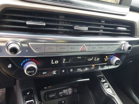 Used 2022 Kia Telluride SX w/ Nightfall Edition Package image 20