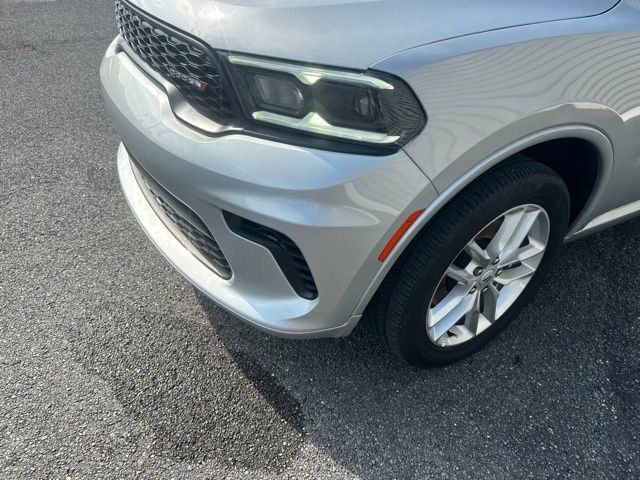 Used 2025 Dodge Durango GT AWD/4WD image 9