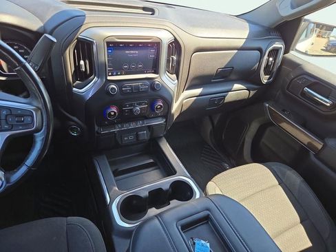 Used 2021 Chevrolet Silverado 1500 LT Trail Boss w/ LPO, Dark Essentials Package AWD/4WD image 22